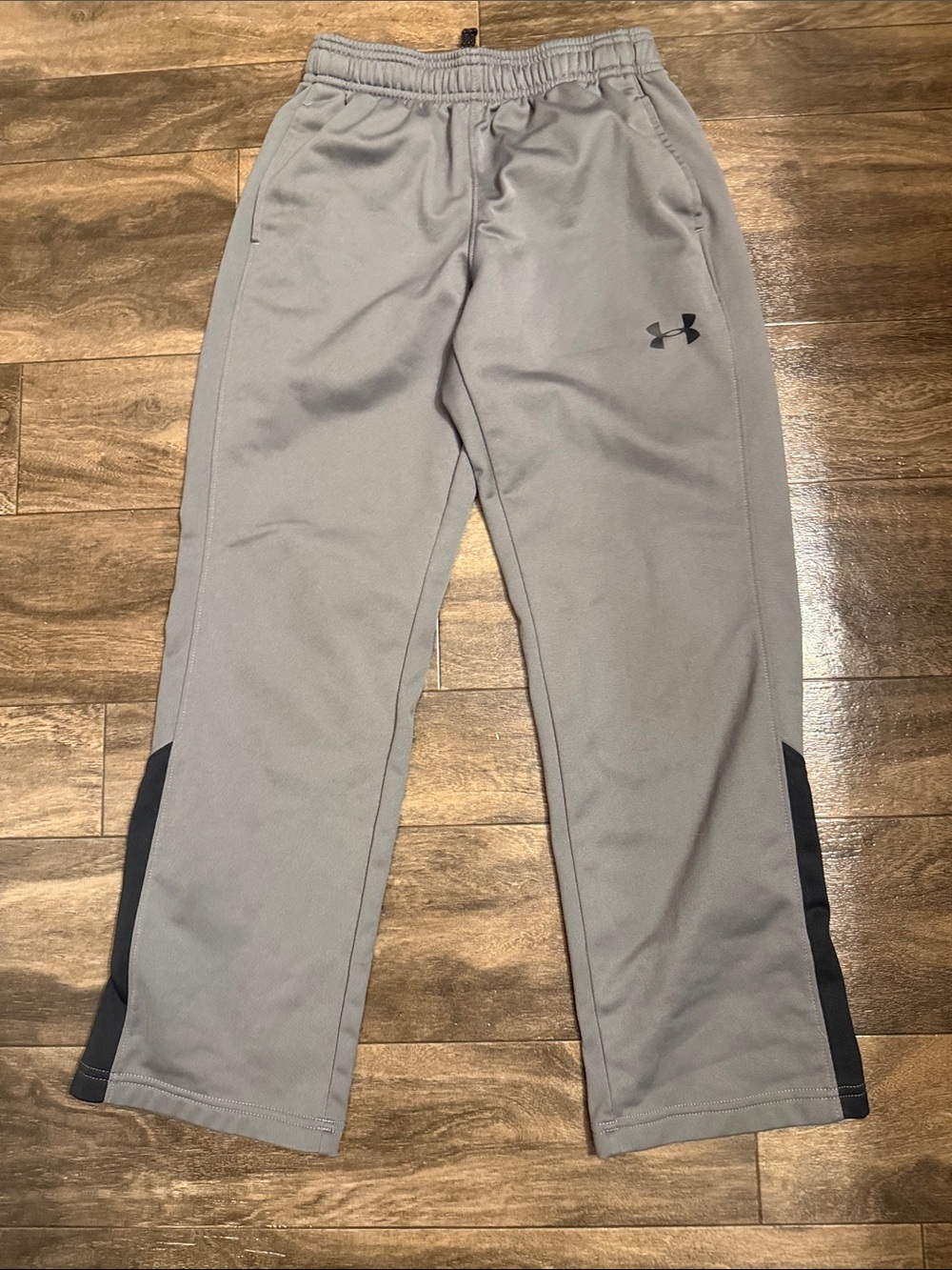 Under Armour Gray Men's Training Joggers with Black Accents